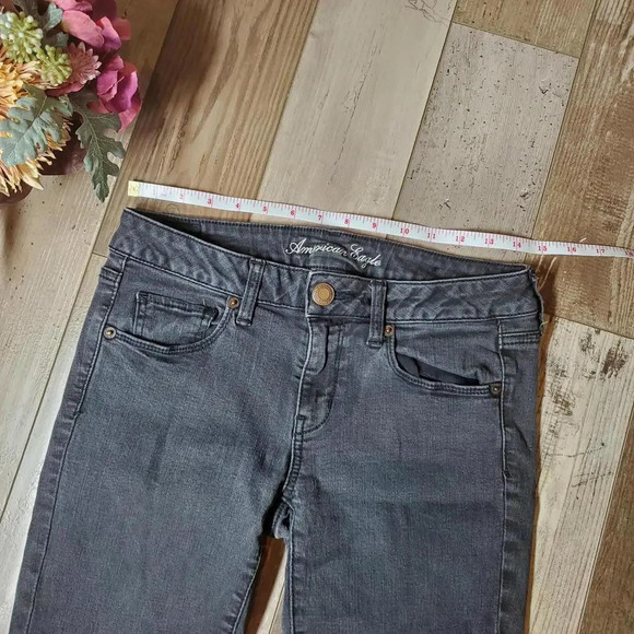 American Eagle Black Super Stretch Skinny Size 8 Regular Jeans - Picture 8 of 15